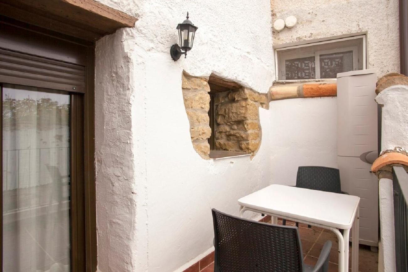 Apartamentos Casa Samper Santa Eulalia de Gállego Zimmer foto